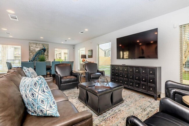 Willow Creek Apartment Homes