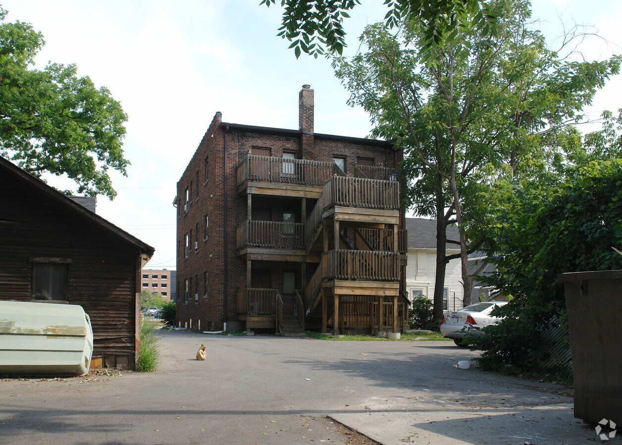 Photo - Cole Apartments