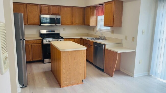 Photo - 6615 Buskin Ln