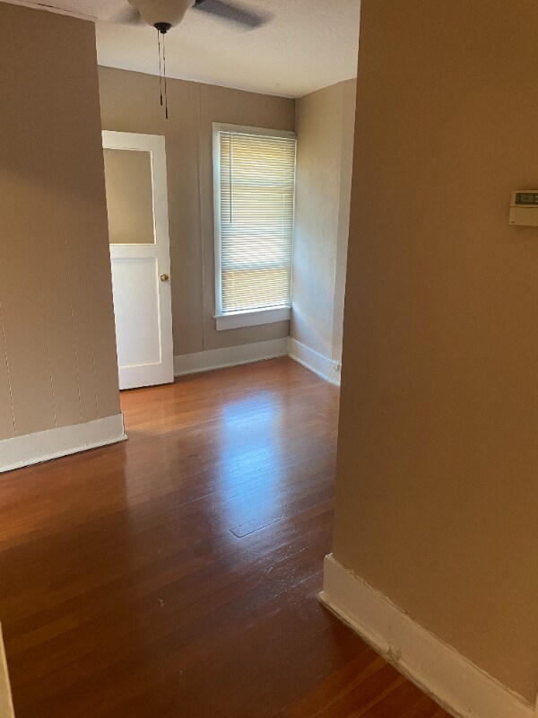 Photo - 3834 SE Morrison St