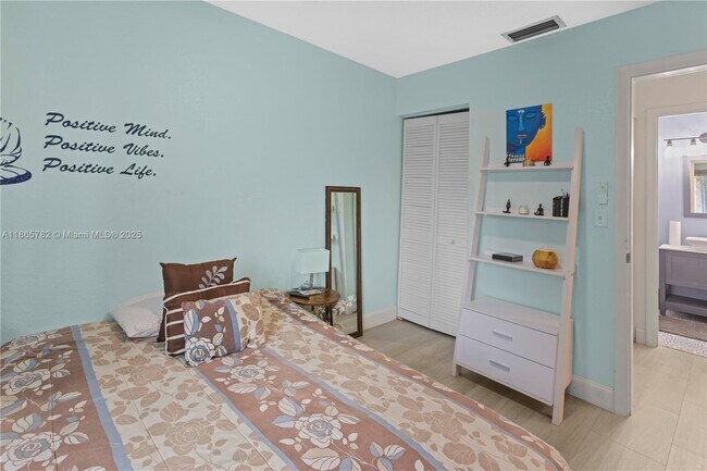 Photo - 230 SW 97th Terrace