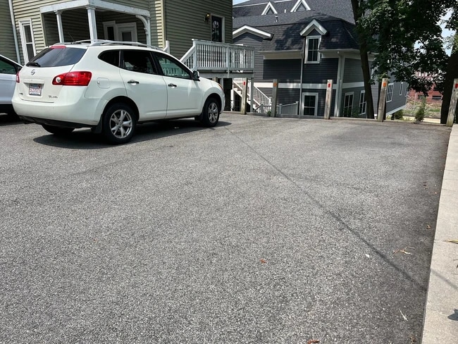 Photo - 76 Chestnut St