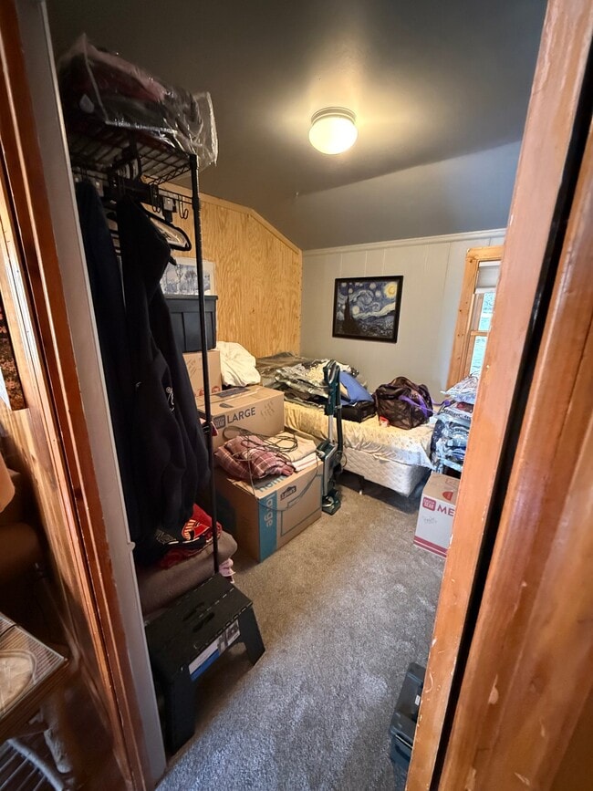 Photo - 1503 W US-34