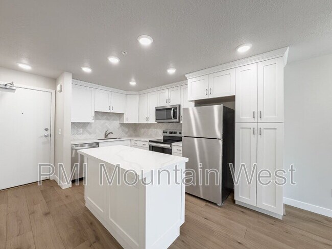 Photo - 1032 E 400 S Unit apt 507b