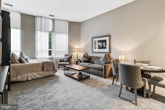 Photo - 8220 Crestwood Heights Dr Unit 218