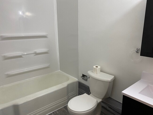 Photo - 5739 Marble Ave