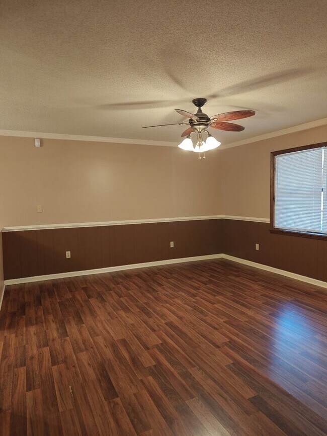 Photo - Elegant & Spacious 3-Bedroom Brick Home with Private Garage