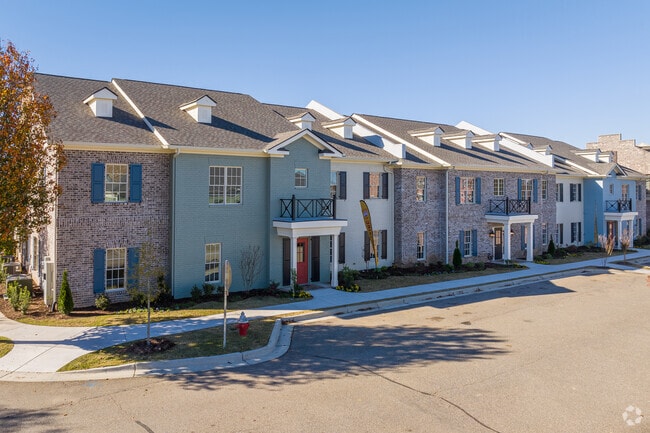 The Village Courtyard Apartments - The Village Courtyard Apartments