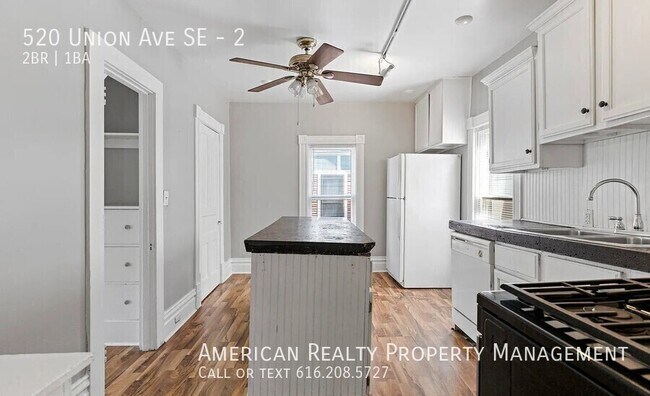 Photo - 520 Union Ave SE Unit 2