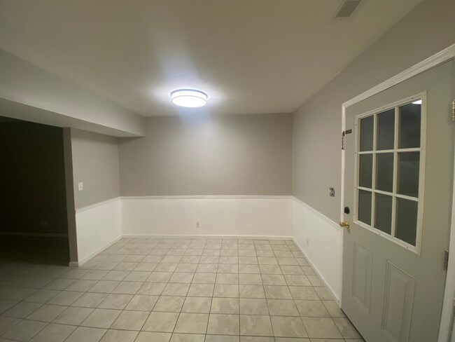 Photo - 3400 Maxon Rd Unit 4