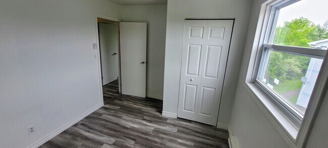 Photo - Comfortable Unit for Rent Unité 39-0009