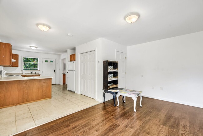 Photo - 114 Cove Rd