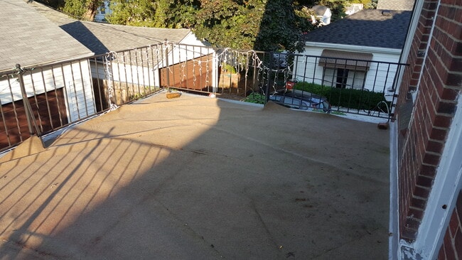 Photo - 235 Jewell St Unit Upper  with Balcony