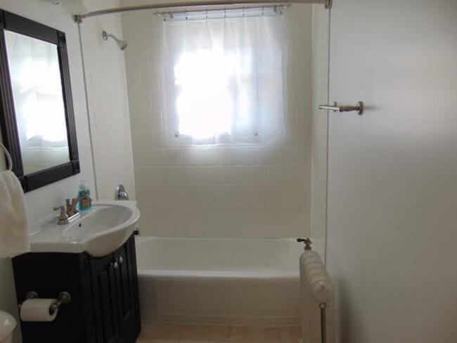 Building Photo - 253 Wilcox St Unit 209