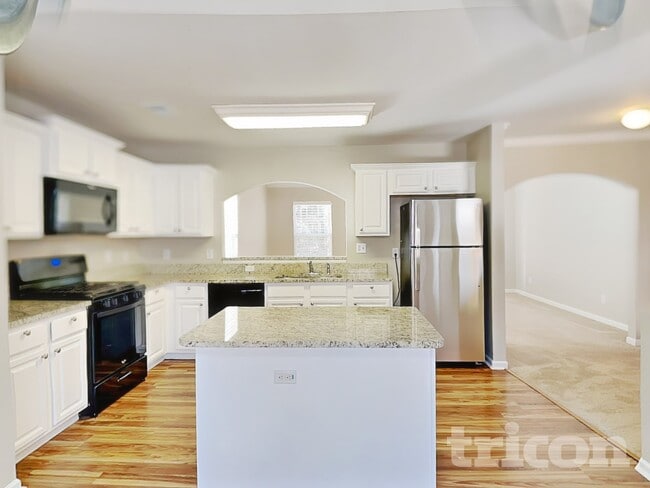 Photo - 2737 Trellis Oaks Dr SW