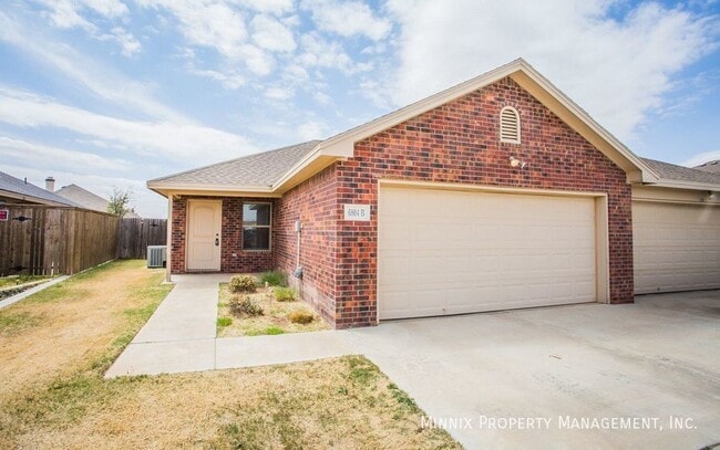 Photo - 6804 Oakridge Ave Unidad B