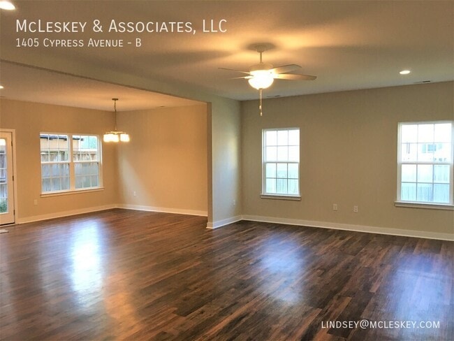 Photo - 1405 Cypress Ave