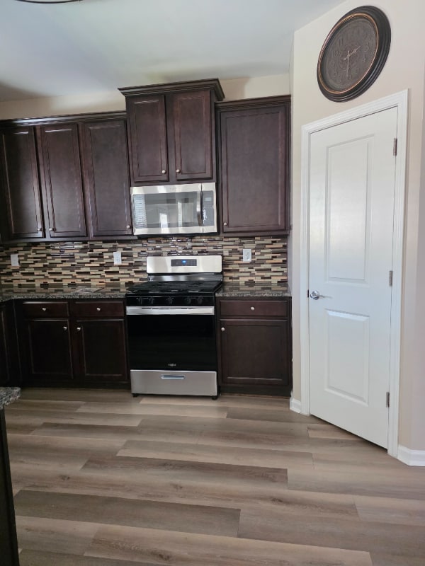 Photo - 5028 Manning Dr