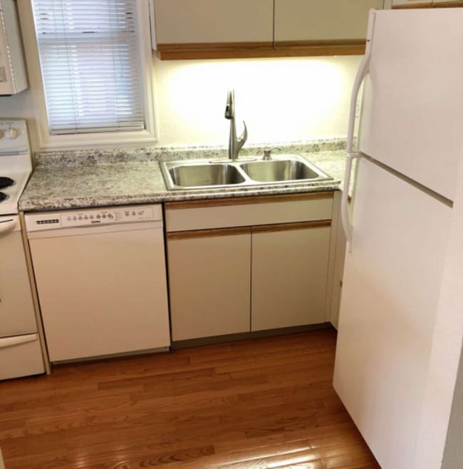 Photo - 2201 Pearl St Unit APT 210