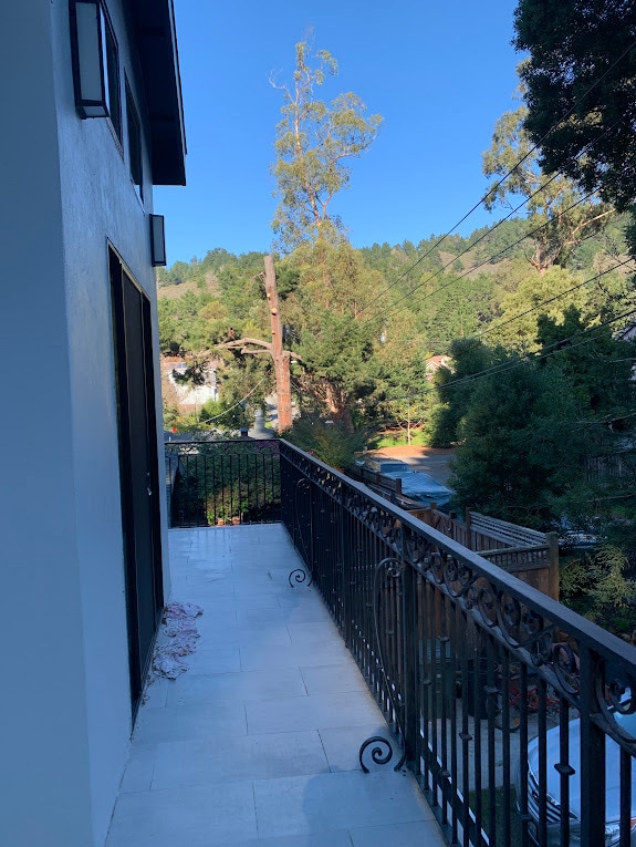 Photo - 220 Hiawatha Ave