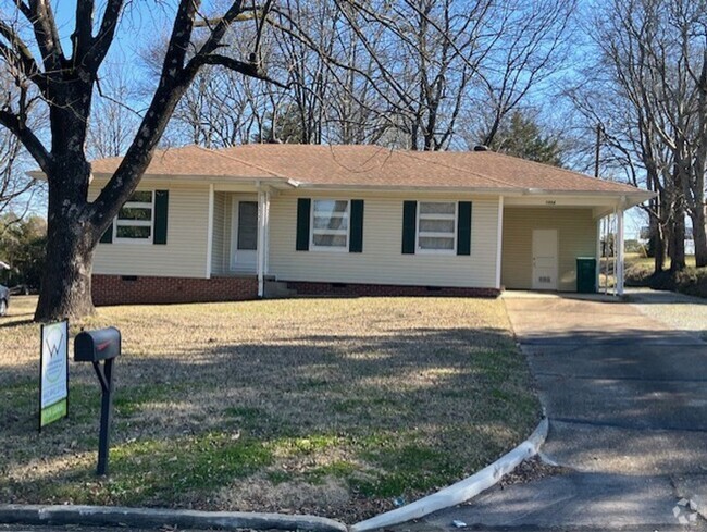 Building Photo - 1004 Chickasaw Trail Rental