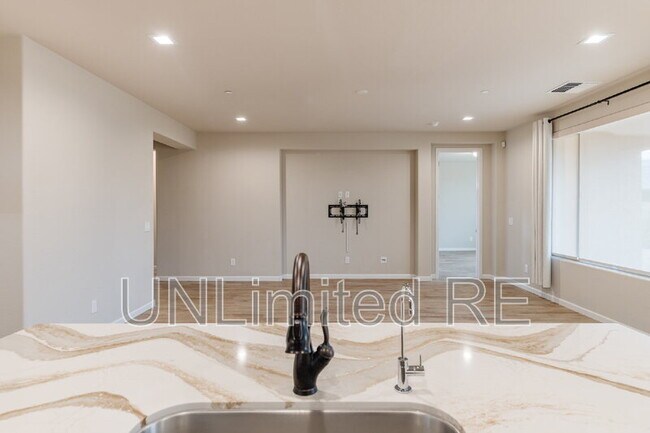 Photo - 308 Spirit Cir