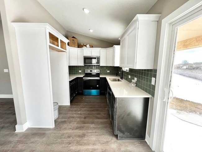 Photo - 2267 S Chateau Ct