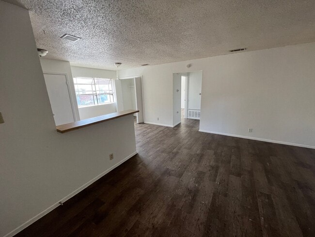 2307 Rachael Ct Unidad C