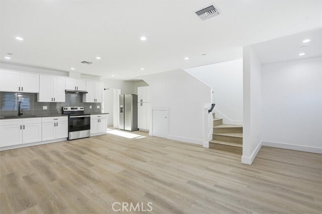 Photo - 14016 Hubbard St