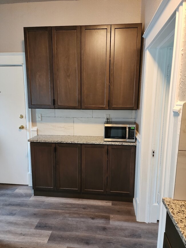 Photo - 2717 Aldrich Ave N