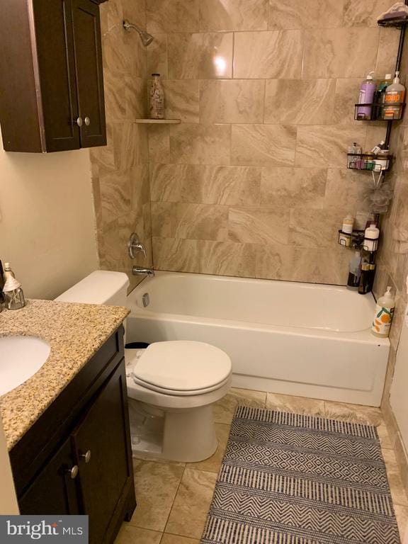 Photo - 2837 Cambridge St