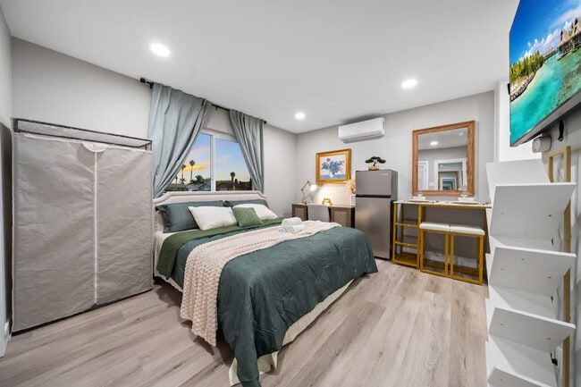 Photo - 9827 San Diego St Unit ID1465002P