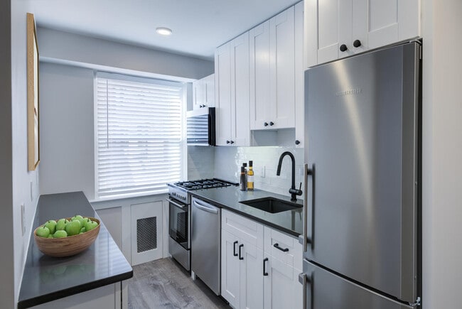 Premium Package Tier 05 Kitchen