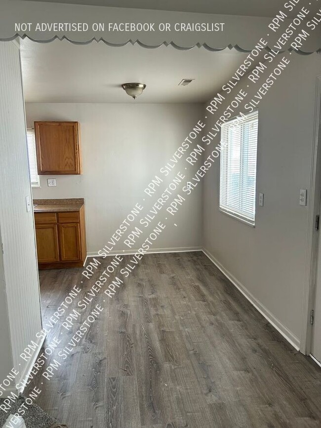 Photo - 21755 Elroy-