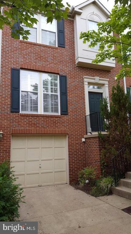 Photo - 8108 Madrillon Springs Ln Townhome