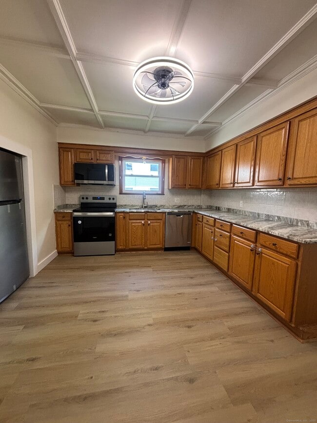 Photo - 161 Cliff St