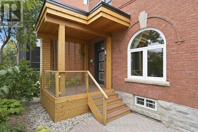 Photo - 284 Crichton St