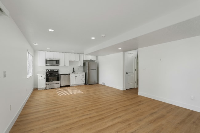 Photo - 1298 Sage Dr Unit Studio Apartment