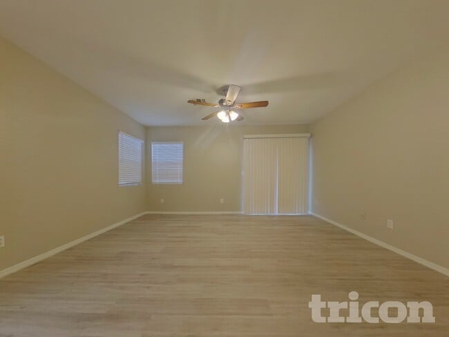 Photo - 1368 S 228th Dr