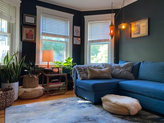 Building Photo - 29 Wachusett St Unit 2