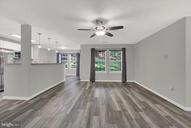 Building Photo - 2406 Ellsworth Way Unit 1B Rental