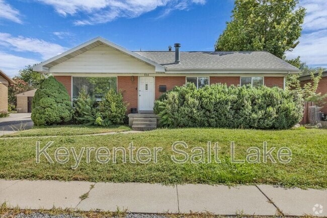 Building Photo - 934 E Best Ave Rental