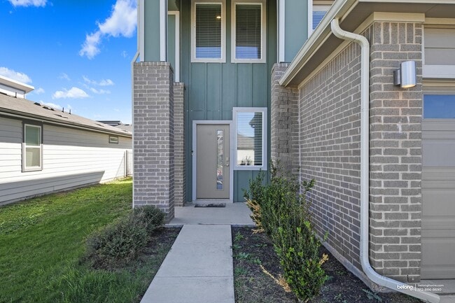 Photo - 13021 Kearns Dr