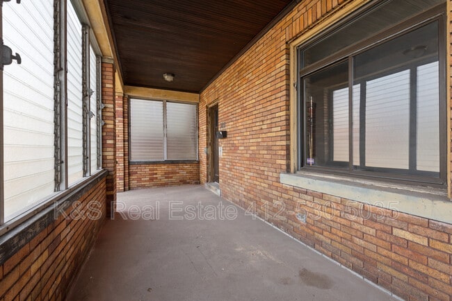 Photo - 326 Anthony St