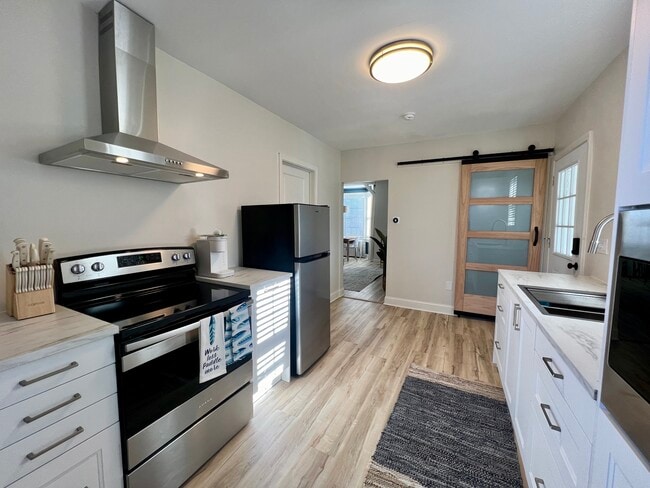 Photo - 157 Baileyville Rd Unit Second Floor