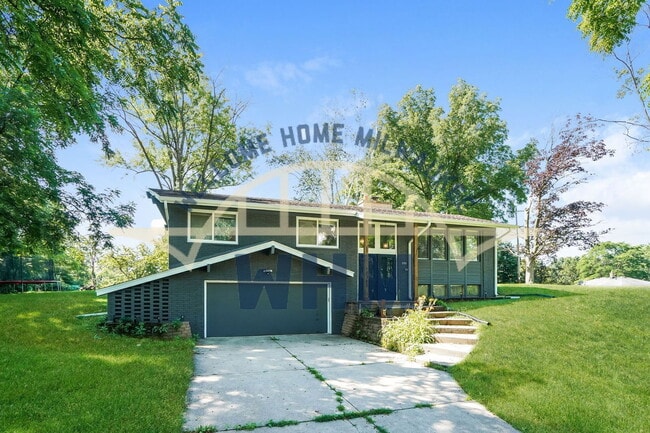 Building Photo - 18365 W Arden Ave Rental