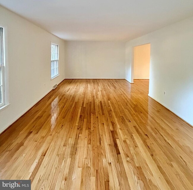 Photo - 9513 Stevebrook Rd