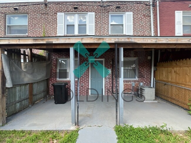 Photo - 329 Cranston Ave