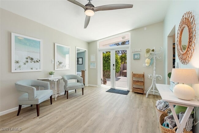 Photo - 1971 Holiday Ln