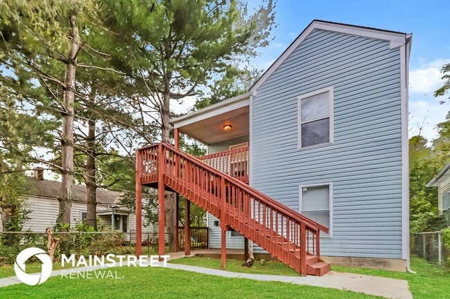 Photo - 2821 Rowan St